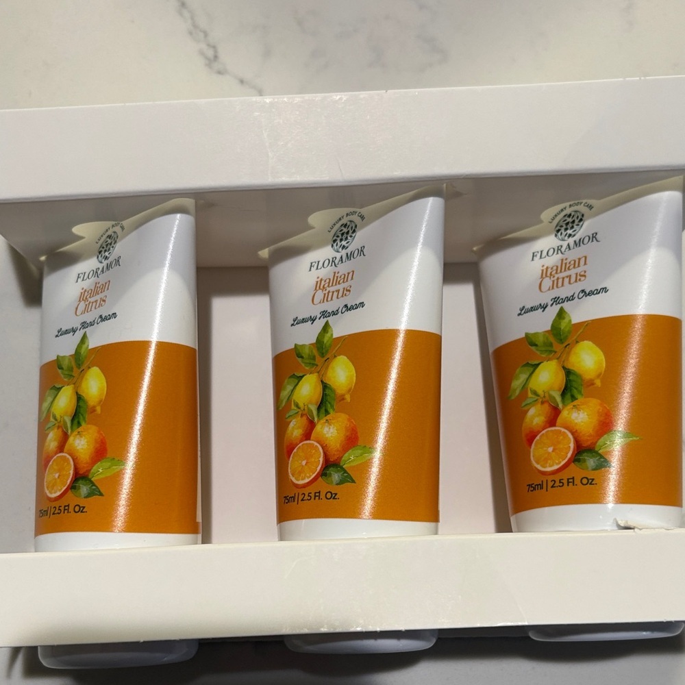 Italian Citrus Moisturizing Cream Trio - Picture 4 of 7